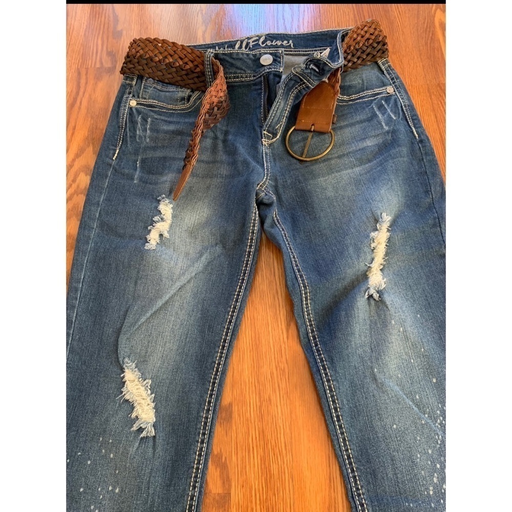 WALLFLOWER Junior size 7 Cuffed Capri Denim Blue Jeans with Belt - Picture 6 of 13
